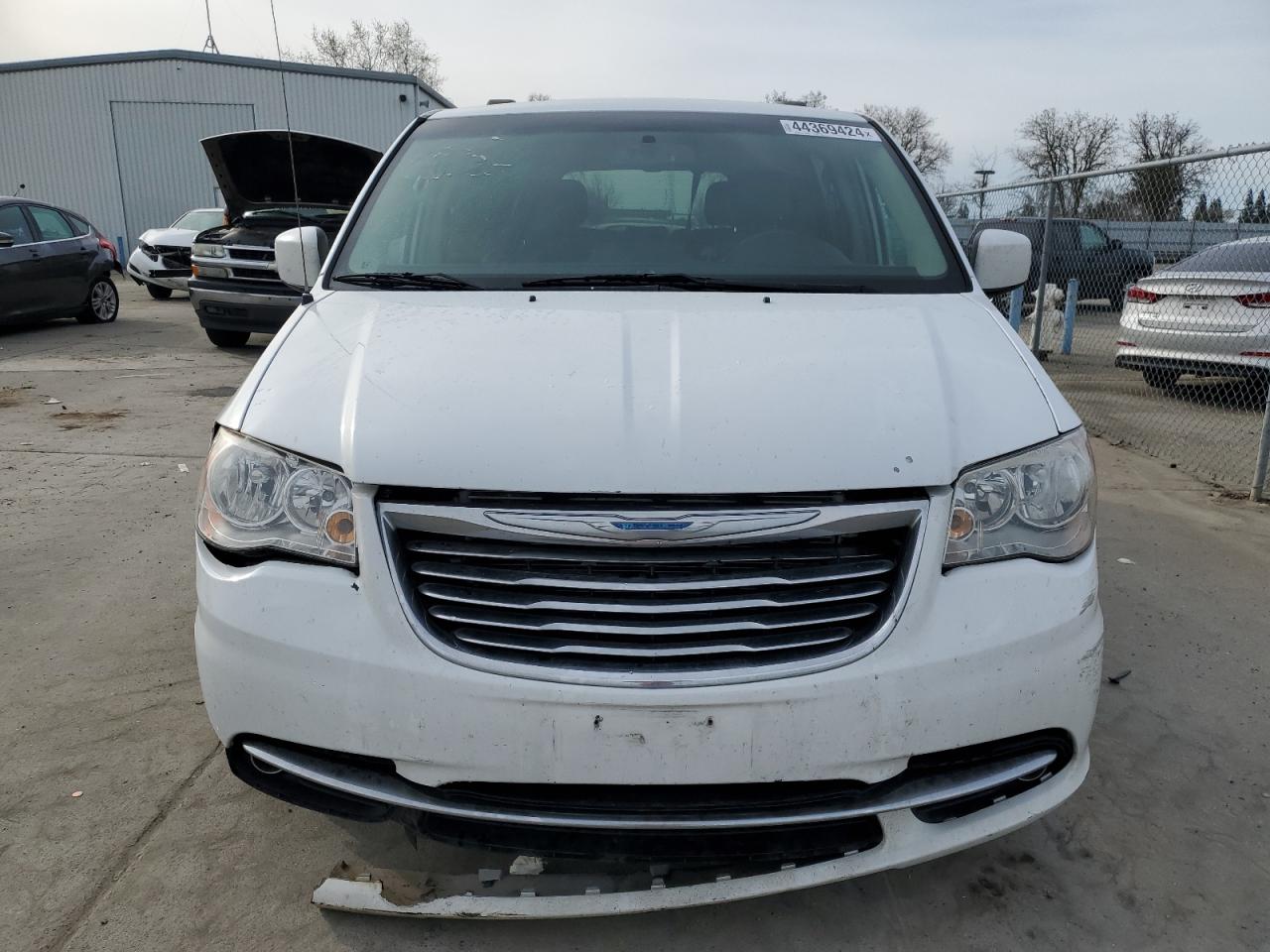 Photo 4 VIN: 2C4RC1BG6GR206311 - CHRYSLER TOWN & COUNTRY 