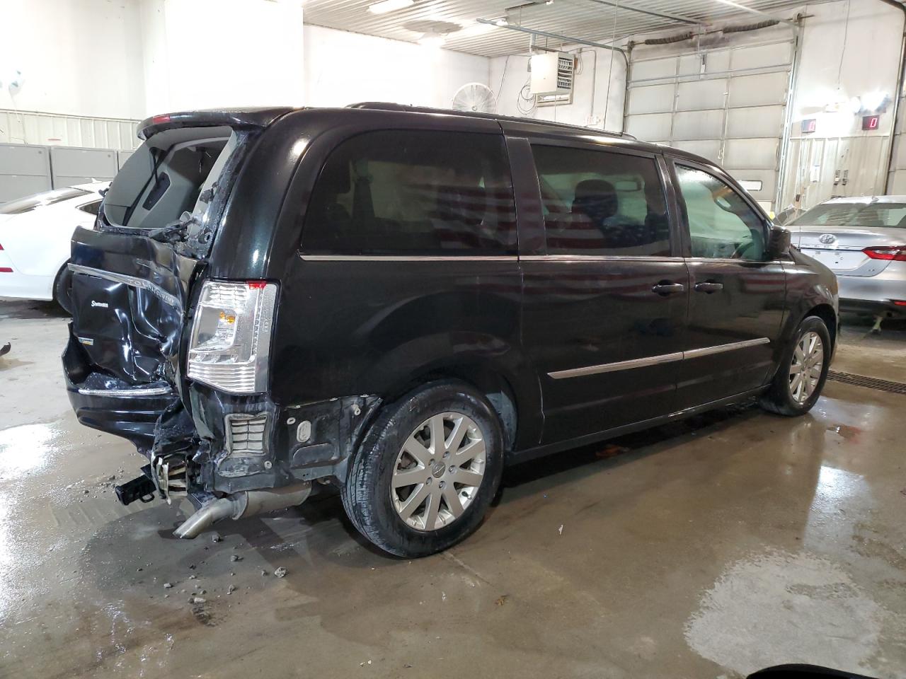 Photo 2 VIN: 2C4RC1BG6GR290730 - CHRYSLER TOWN & COUNTRY 