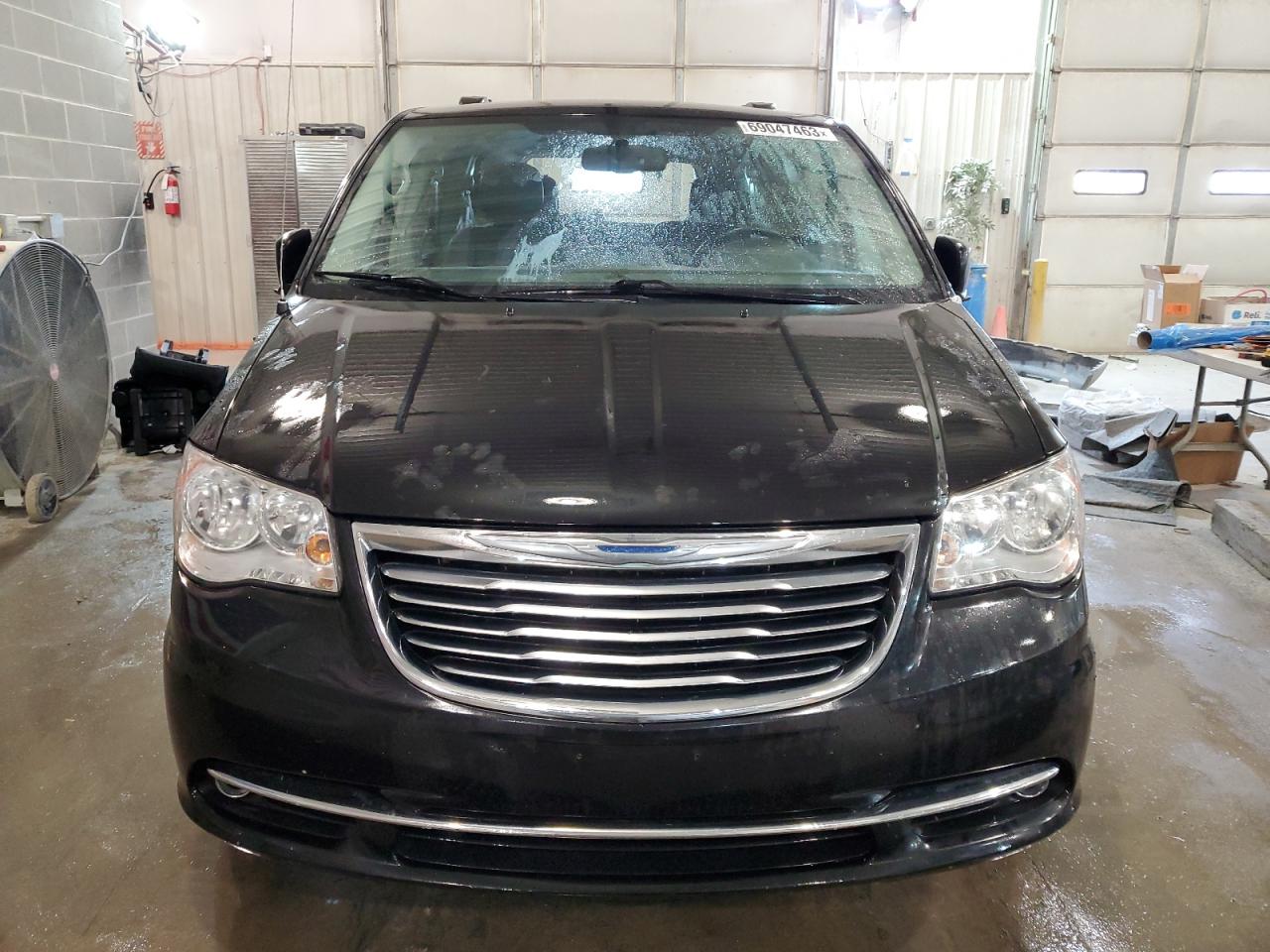 Photo 4 VIN: 2C4RC1BG6GR290730 - CHRYSLER TOWN & COUNTRY 