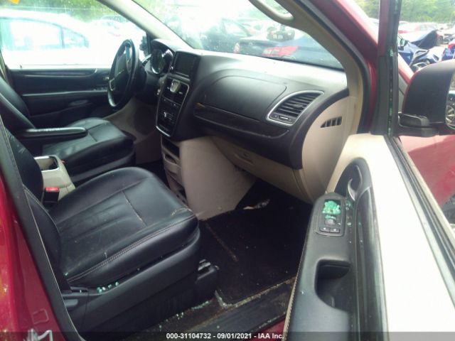 Photo 4 VIN: 2C4RC1BG6GR294504 - CHRYSLER TOWN & COUNTRY 