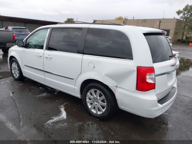 Photo 2 VIN: 2C4RC1BG6GR295099 - CHRYSLER TOWN AND COUNTRY 