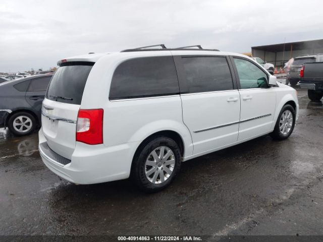 Photo 3 VIN: 2C4RC1BG6GR295099 - CHRYSLER TOWN AND COUNTRY 