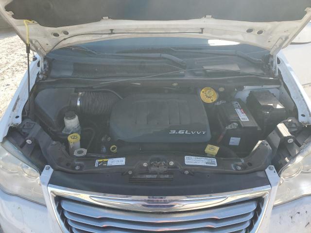 Photo 11 VIN: 2C4RC1BG6GR295121 - CHRYSLER TOWN & COU 