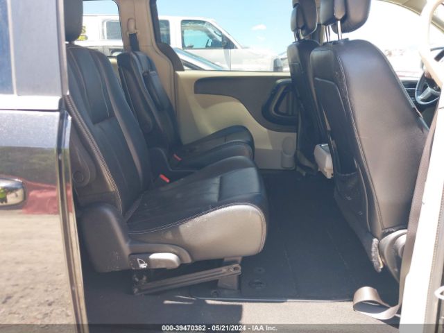 Photo 7 VIN: 2C4RC1BG6GR297077 - CHRYSLER TOWN & COUNTRY 