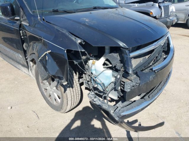 Photo 5 VIN: 2C4RC1BG6GR299668 - CHRYSLER TOWN & COUNTRY 