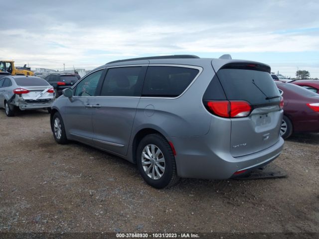 Photo 2 VIN: 2C4RC1BG6HR517576 - CHRYSLER PACIFICA 