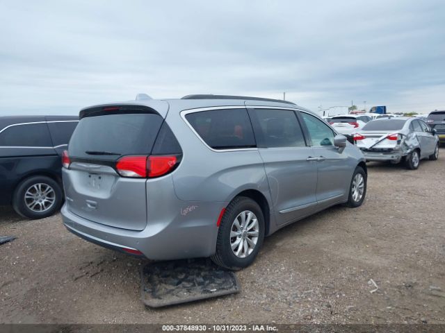 Photo 3 VIN: 2C4RC1BG6HR517576 - CHRYSLER PACIFICA 