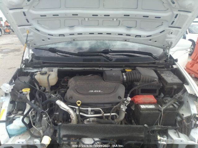 Photo 9 VIN: 2C4RC1BG6HR533874 - CHRYSLER PACIFICA 