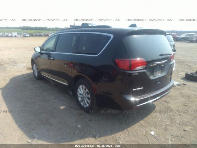 Photo 2 VIN: 2C4RC1BG6HR621484 - CHRYSLER PACIFICA 