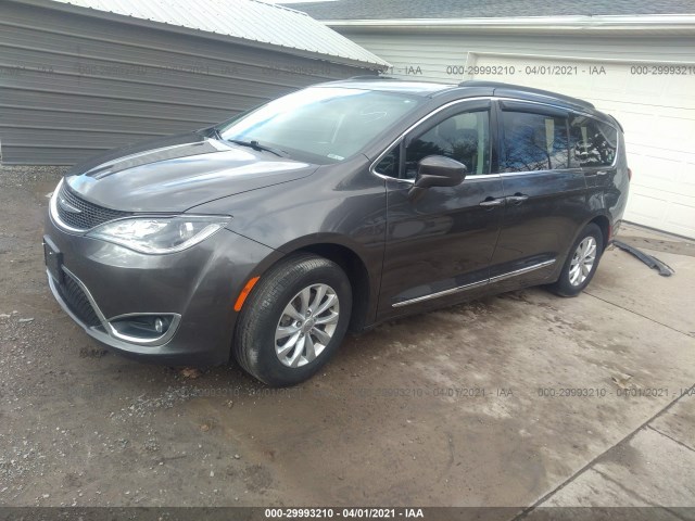 Photo 1 VIN: 2C4RC1BG6HR739843 - CHRYSLER PACIFICA 