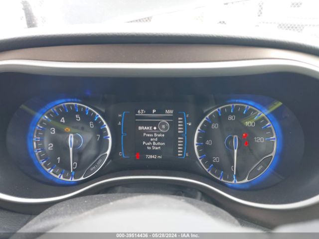 Photo 6 VIN: 2C4RC1BG6HR785527 - CHRYSLER PACIFICA 