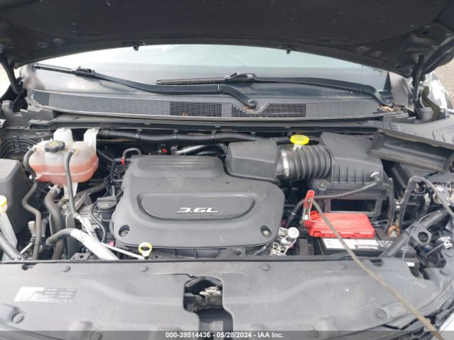 Photo 9 VIN: 2C4RC1BG6HR785527 - CHRYSLER PACIFICA 