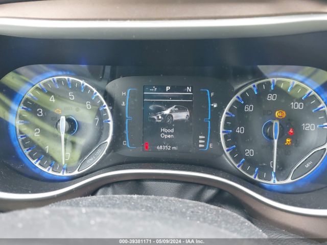 Photo 6 VIN: 2C4RC1BG6HR841255 - CHRYSLER PACIFICA 