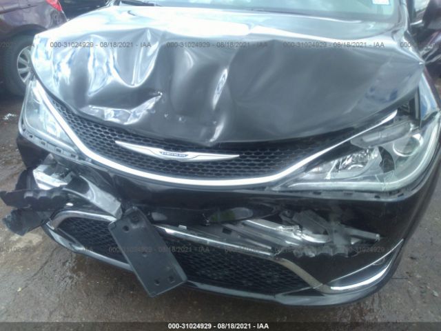 Photo 5 VIN: 2C4RC1BG6HR850778 - CHRYSLER PACIFICA 