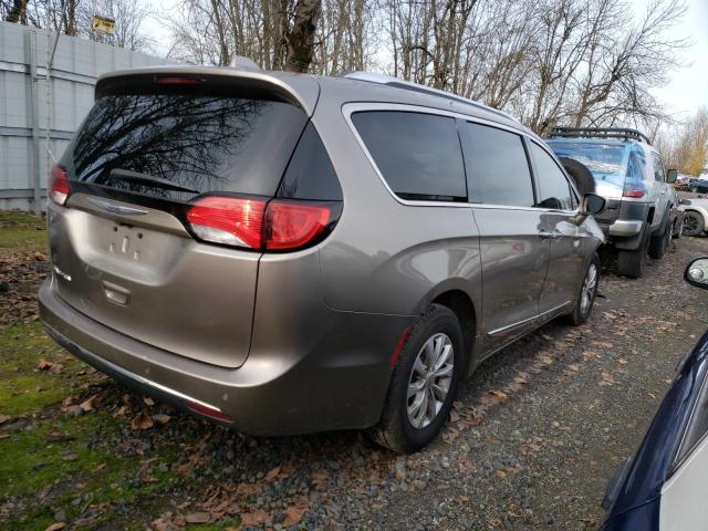 Photo 2 VIN: 2C4RC1BG6JR152208 - CHRYSLER PACIFICA 