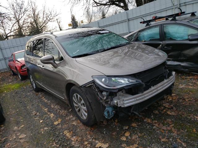 Photo 3 VIN: 2C4RC1BG6JR152208 - CHRYSLER PACIFICA 