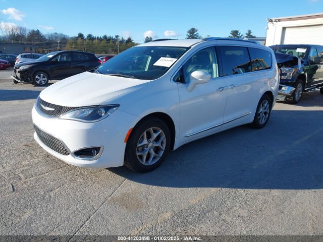 Photo 1 VIN: 2C4RC1BG6JR291674 - CHRYSLER PACIFICA 