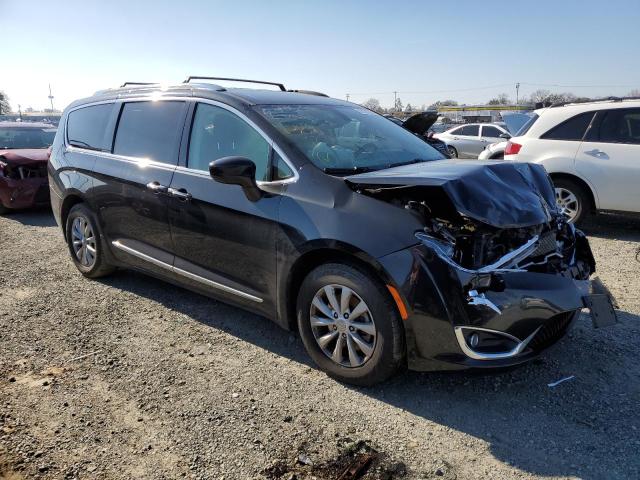 Photo 3 VIN: 2C4RC1BG6KR673088 - CHRYSLER PACIFICA 