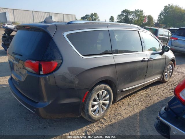 Photo 3 VIN: 2C4RC1BG6KR680672 - CHRYSLER PACIFICA 