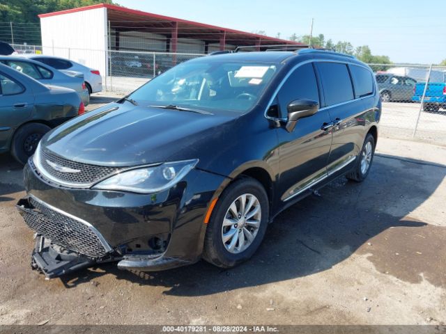 Photo 1 VIN: 2C4RC1BG6KR748842 - CHRYSLER PACIFICA 