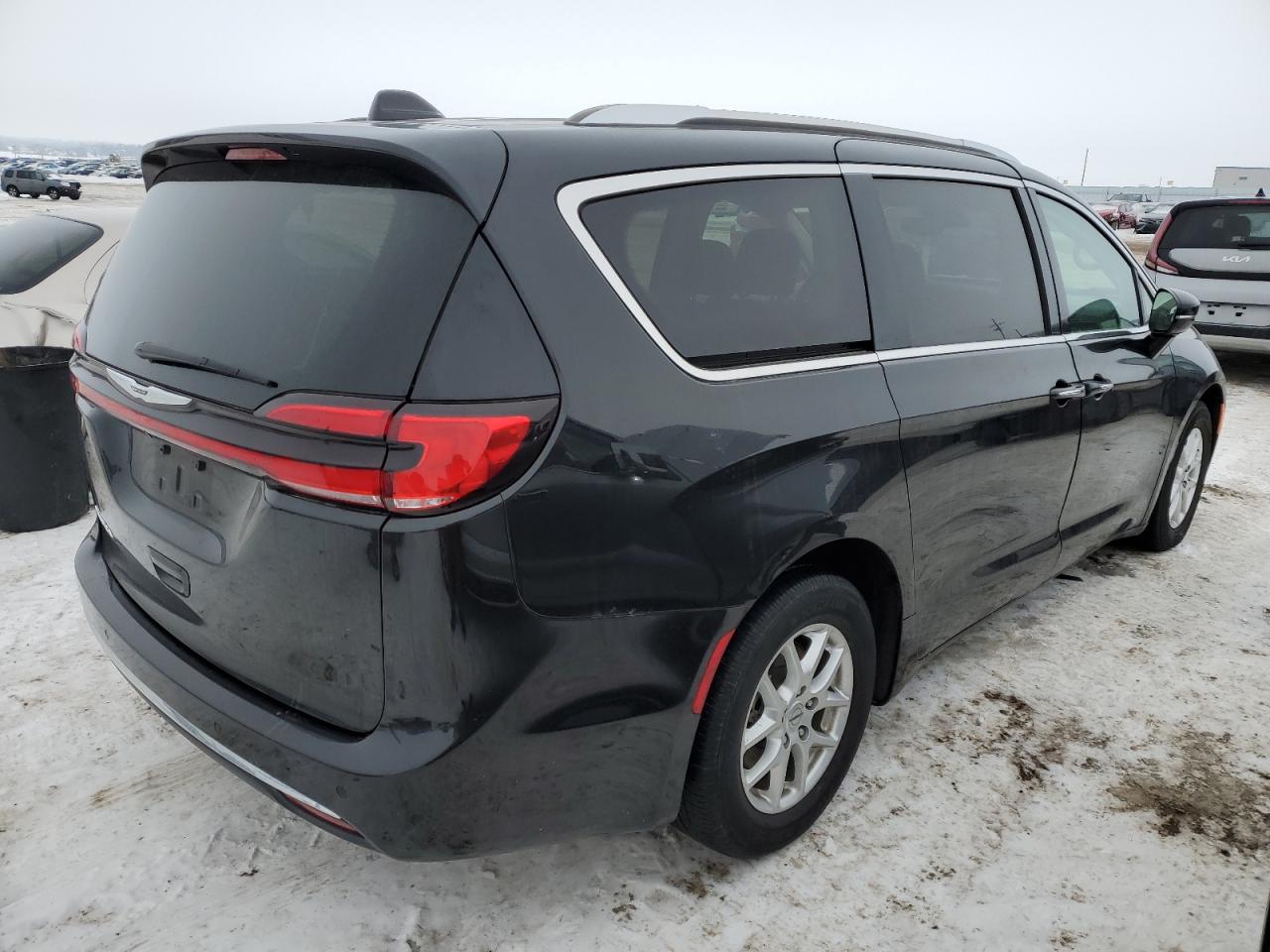 Photo 2 VIN: 2C4RC1BG6MR547154 - CHRYSLER PACIFICA 