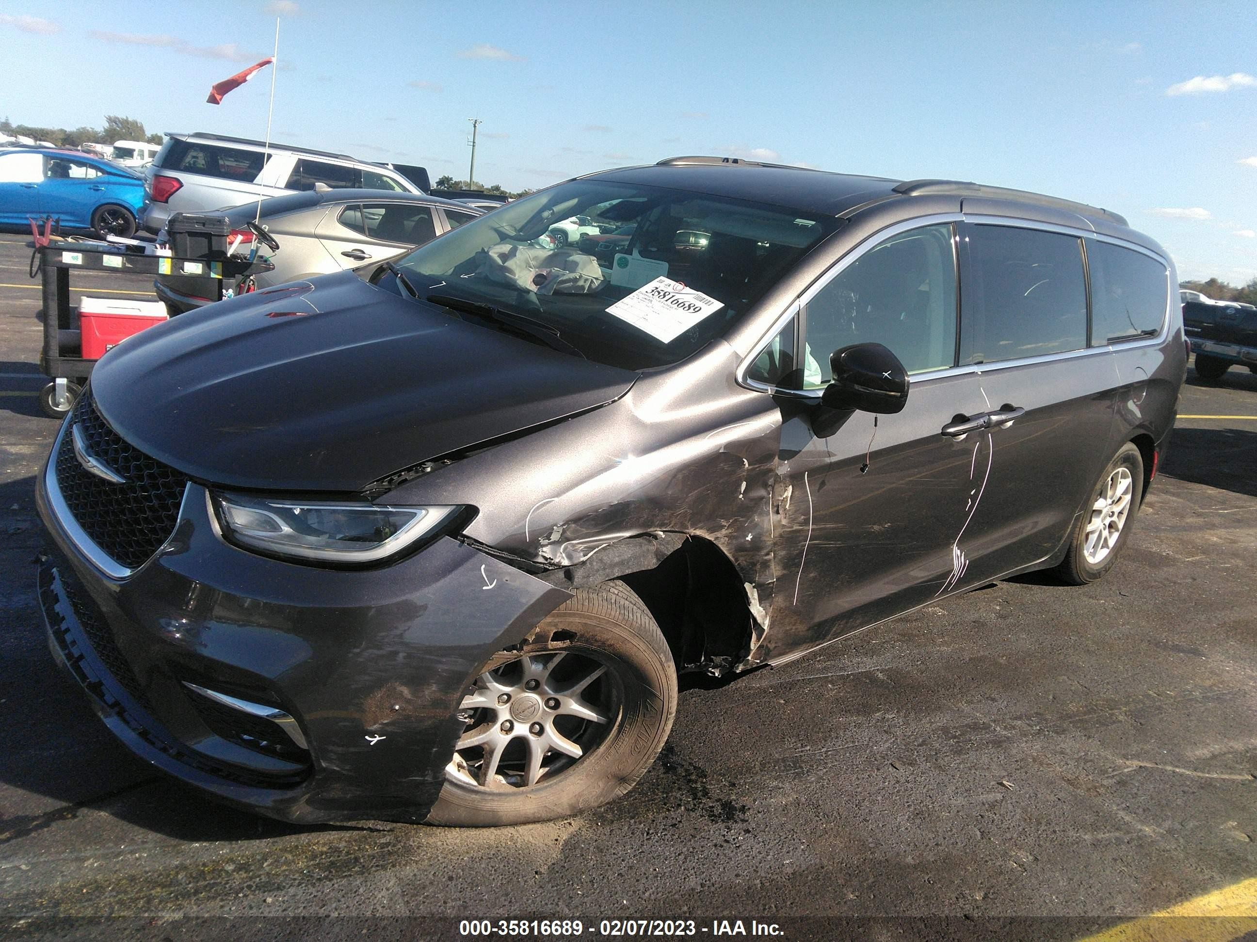 Photo 1 VIN: 2C4RC1BG6NR115374 - CHRYSLER PACIFICA 