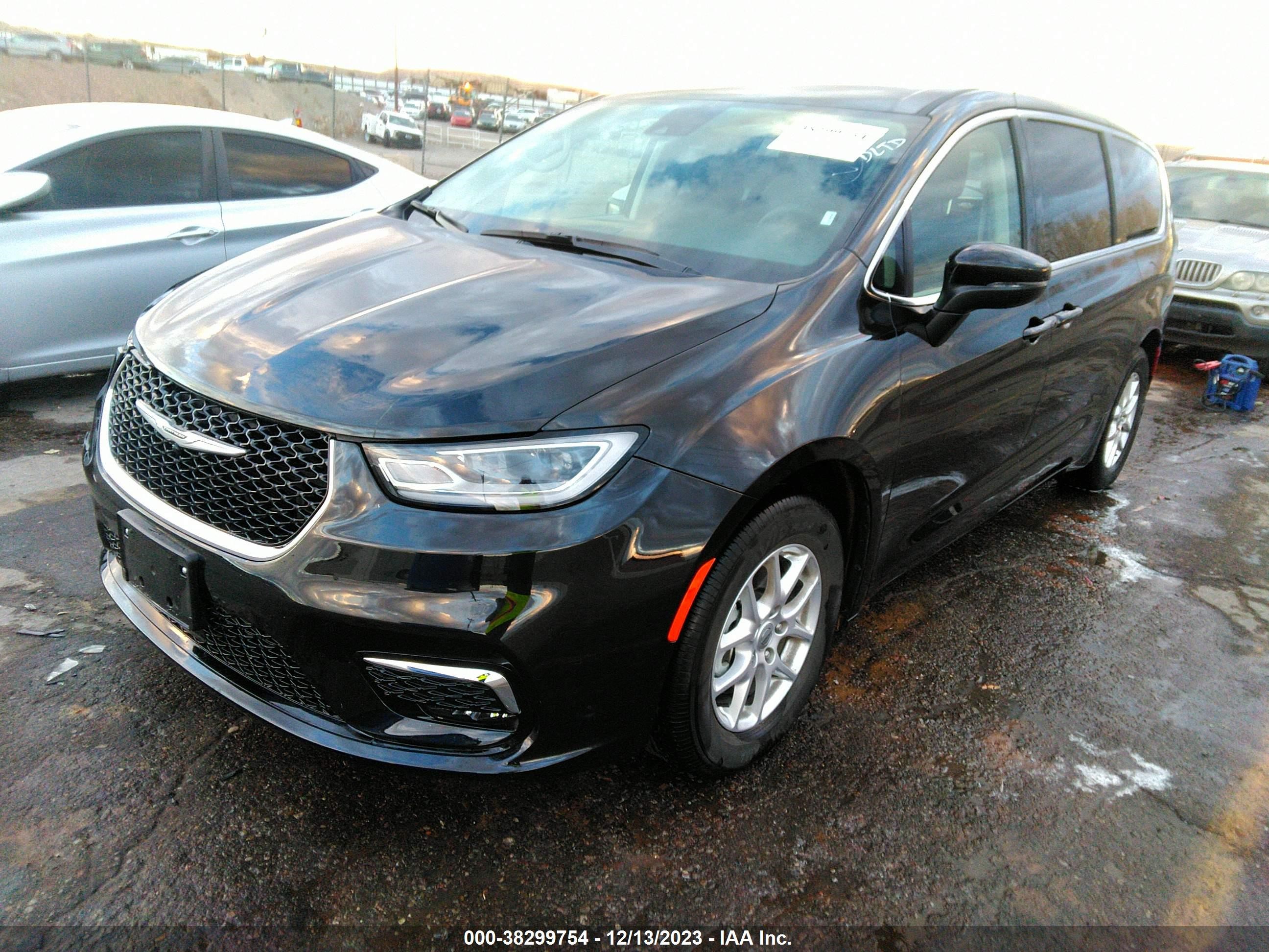 Photo 1 VIN: 2C4RC1BG6PR574553 - CHRYSLER PACIFICA 