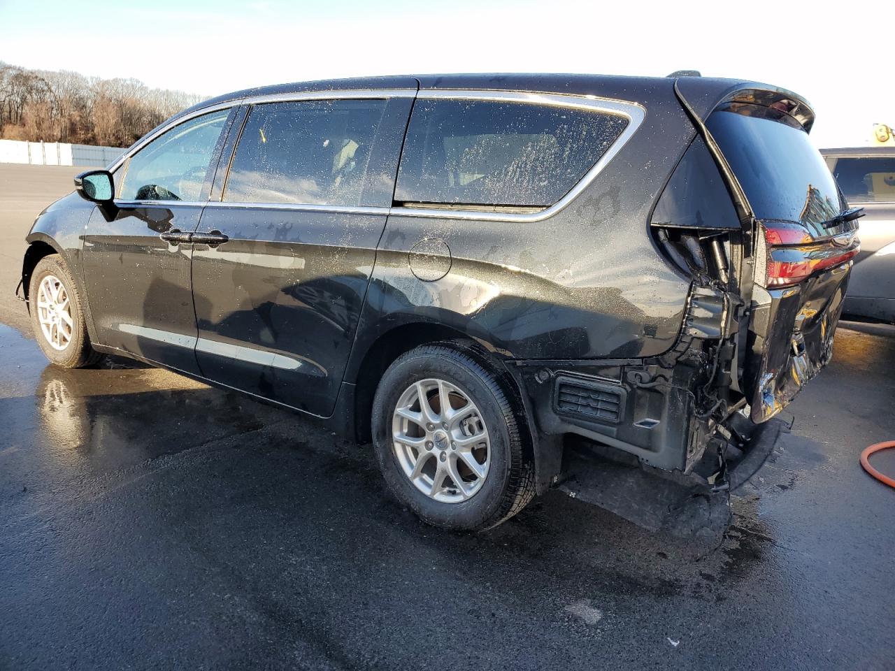 Photo 1 VIN: 2C4RC1BG6RR101884 - CHRYSLER PACIFICA 