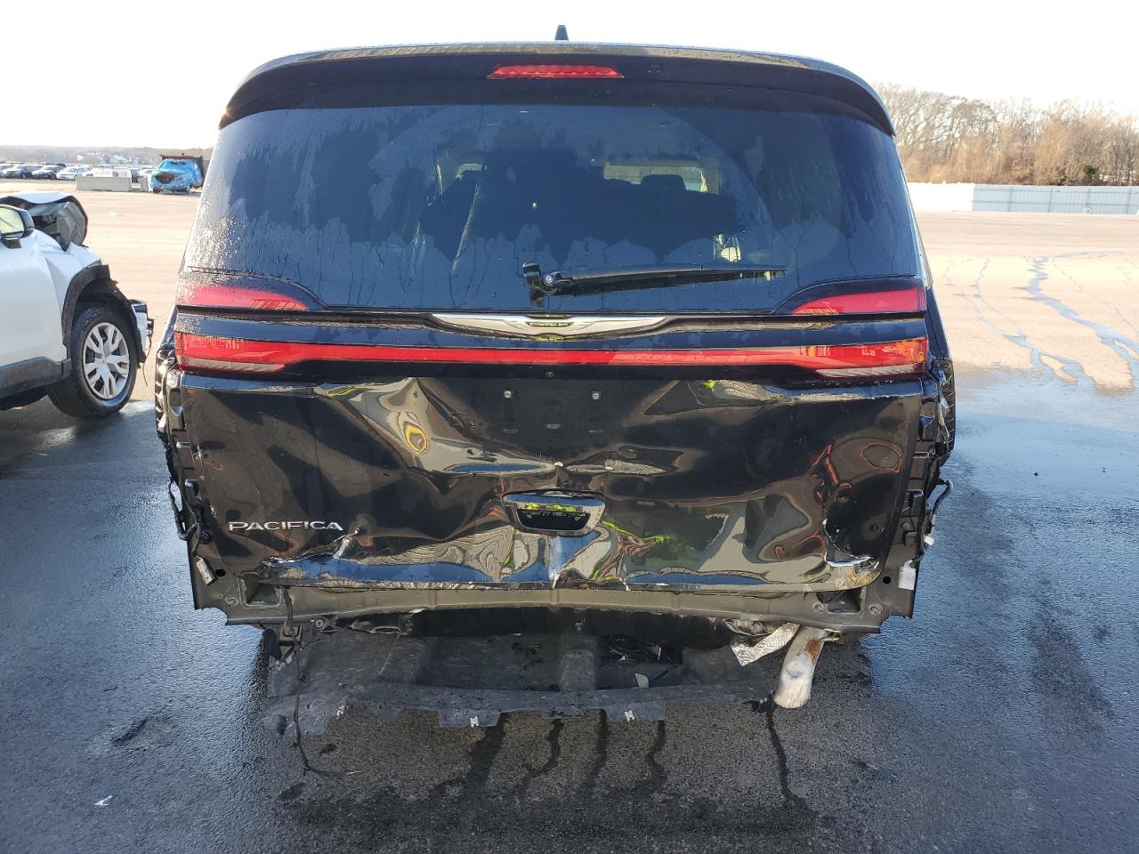 Photo 5 VIN: 2C4RC1BG6RR101884 - CHRYSLER PACIFICA 