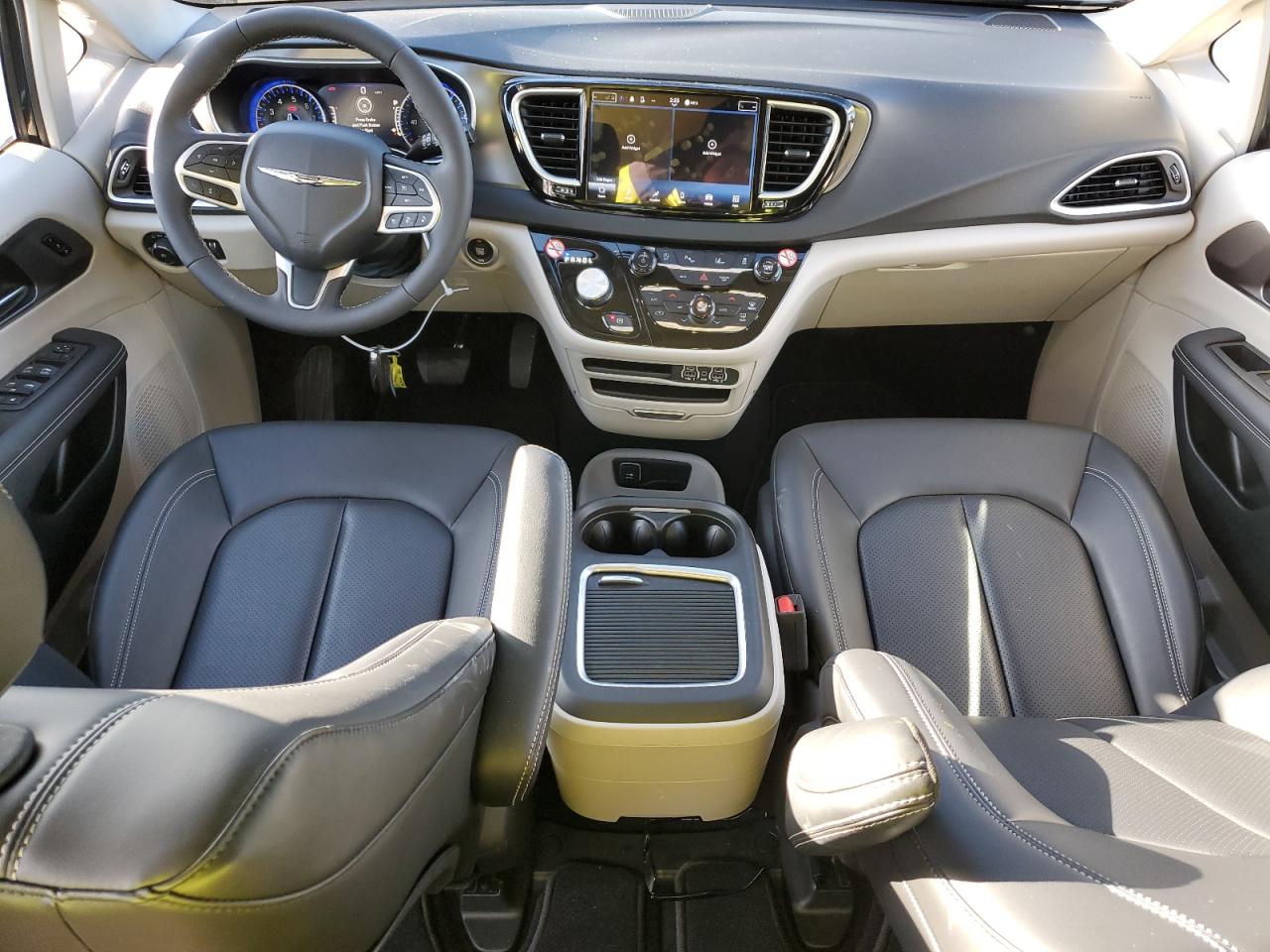 Photo 7 VIN: 2C4RC1BG6RR101884 - CHRYSLER PACIFICA 