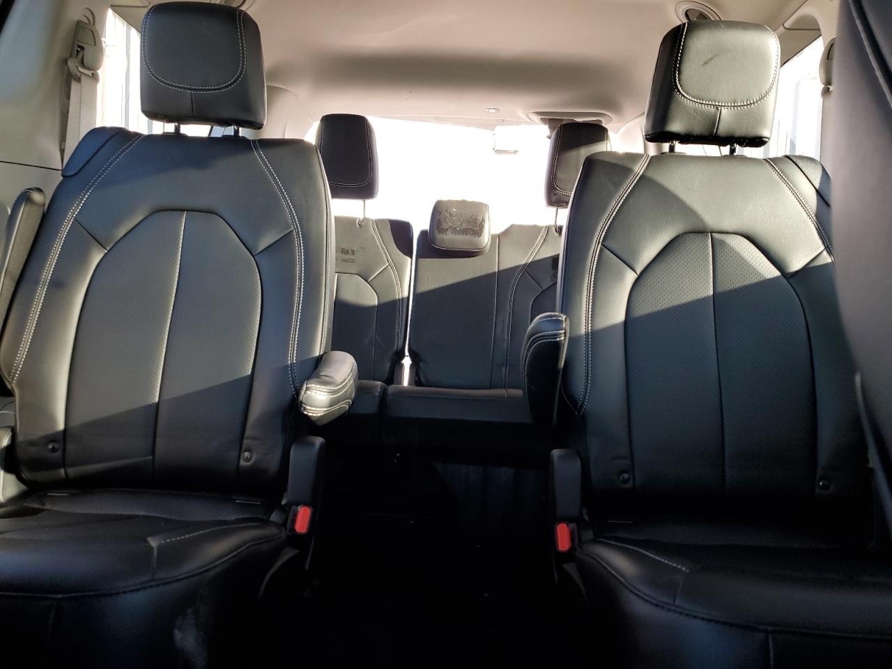 Photo 9 VIN: 2C4RC1BG6RR101884 - CHRYSLER PACIFICA 