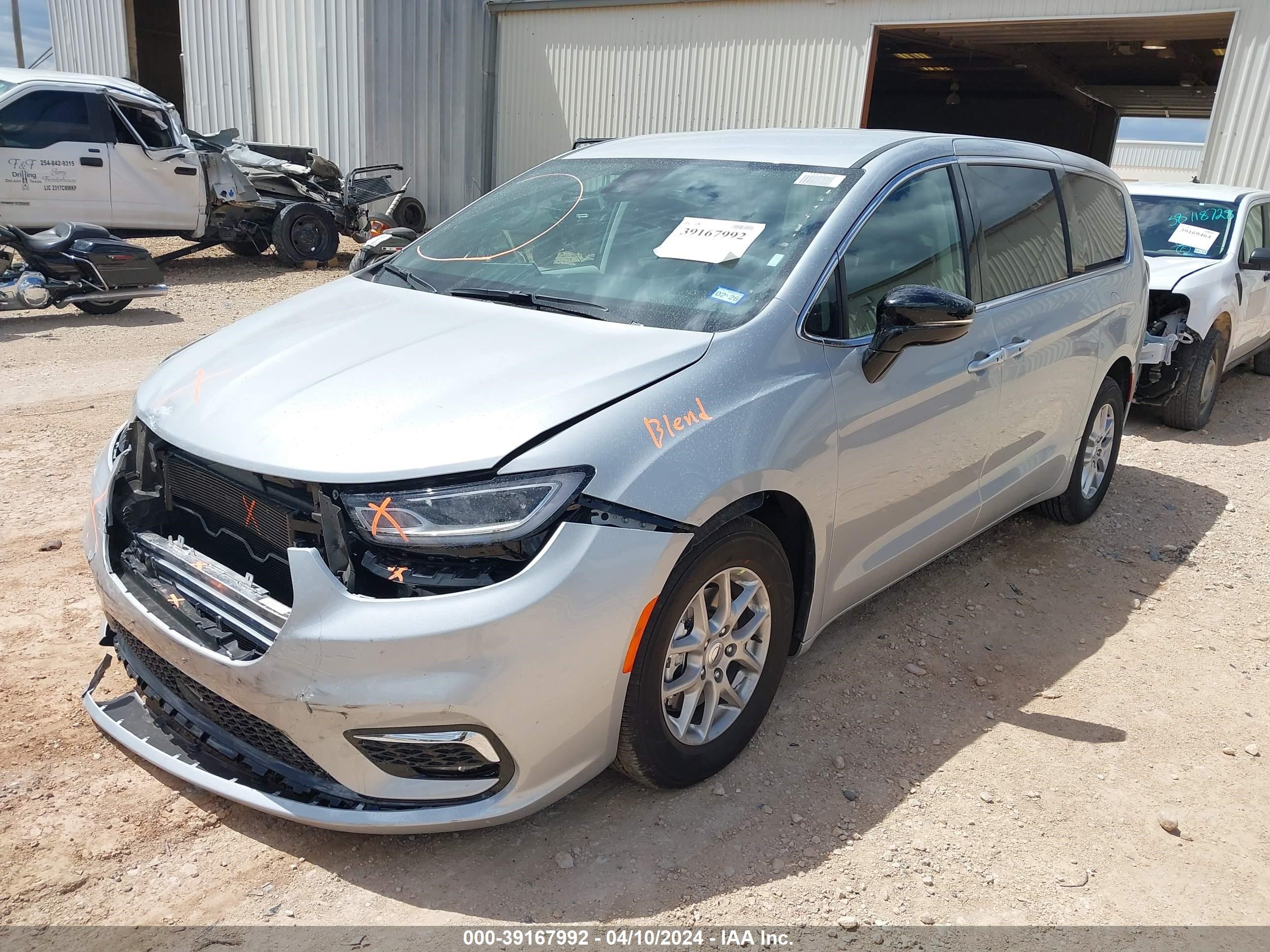 Photo 1 VIN: 2C4RC1BG6RR129426 - CHRYSLER PACIFICA 