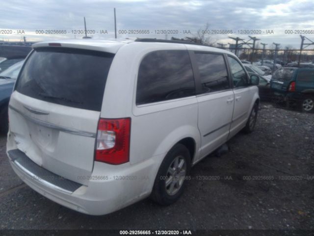 Photo 3 VIN: 2C4RC1BG7CR106938 - CHRYSLER TOWN & COUNTRY 