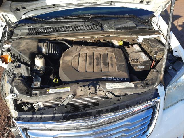 Photo 6 VIN: 2C4RC1BG7CR164466 - CHRYSLER TOWN & COU 