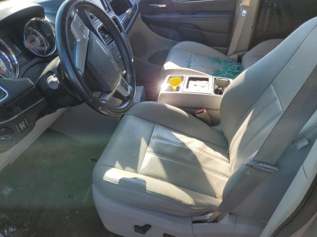 Photo 6 VIN: 2C4RC1BG7CR255446 - CHRYSLER TOWN & COU 