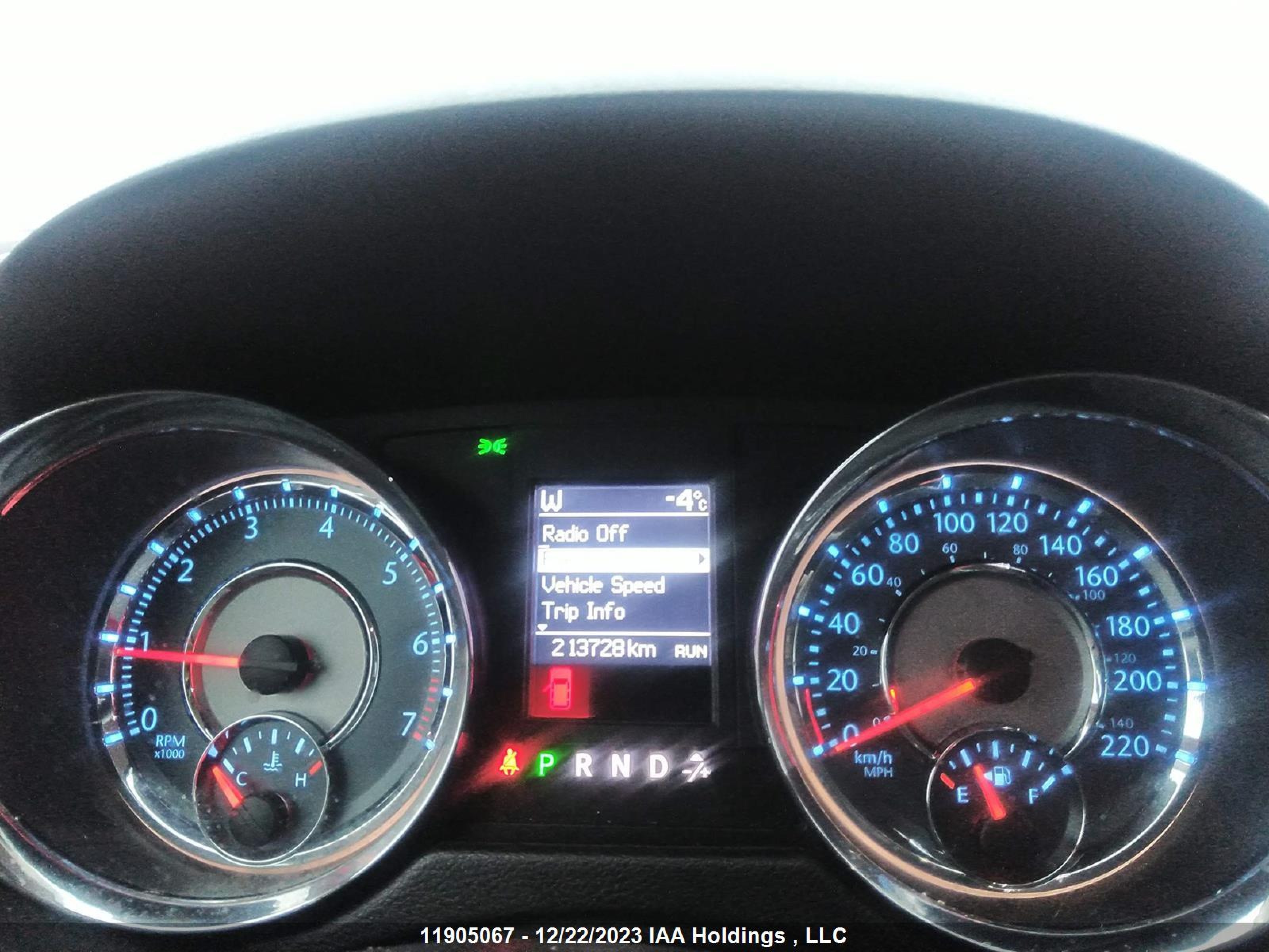 Photo 6 VIN: 2C4RC1BG7CR292982 - CHRYSLER TOWN & COUNTRY 
