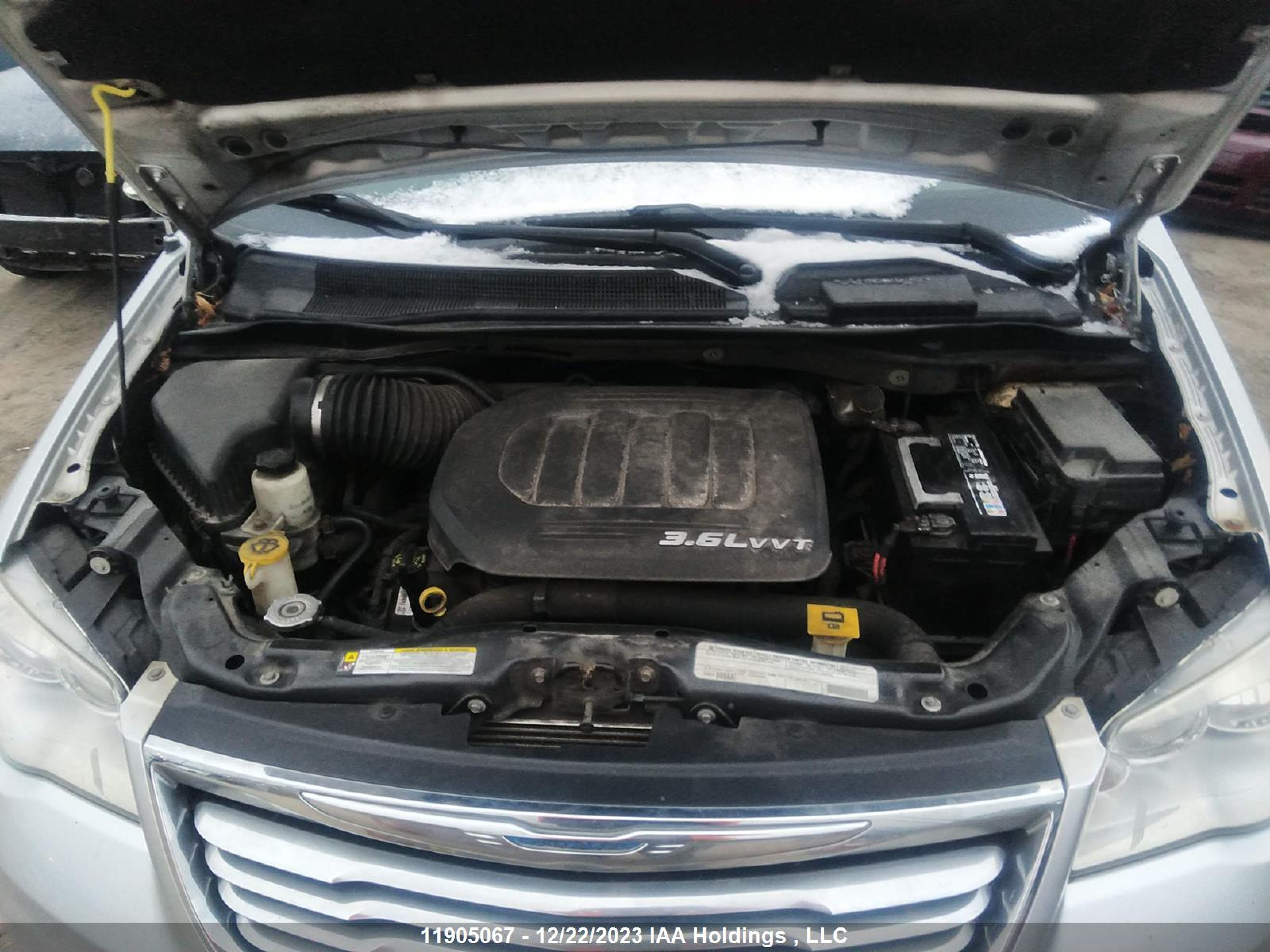 Photo 9 VIN: 2C4RC1BG7CR292982 - CHRYSLER TOWN & COUNTRY 