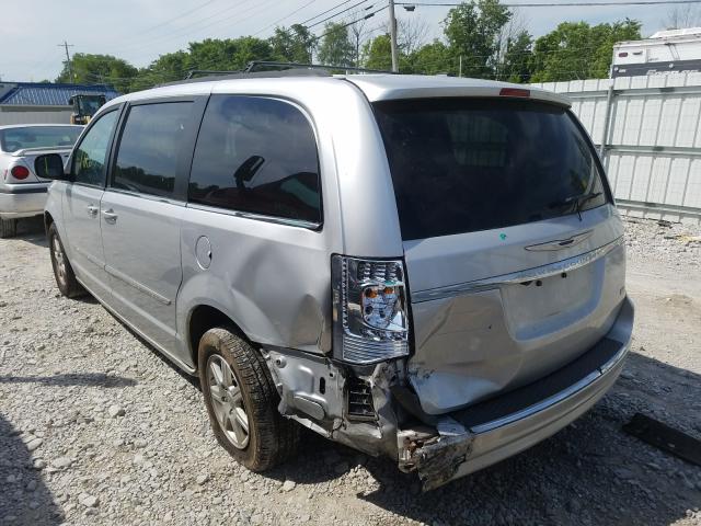 Photo 2 VIN: 2C4RC1BG7CR367860 - CHRYSLER TOWN & COU 