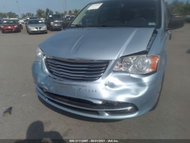 Photo 5 VIN: 2C4RC1BG7DR517483 - CHRYSLER TOWN & COUNTRY 