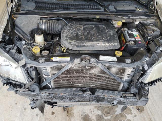 Photo 11 VIN: 2C4RC1BG7DR526104 - CHRYSLER TOWN & COU 