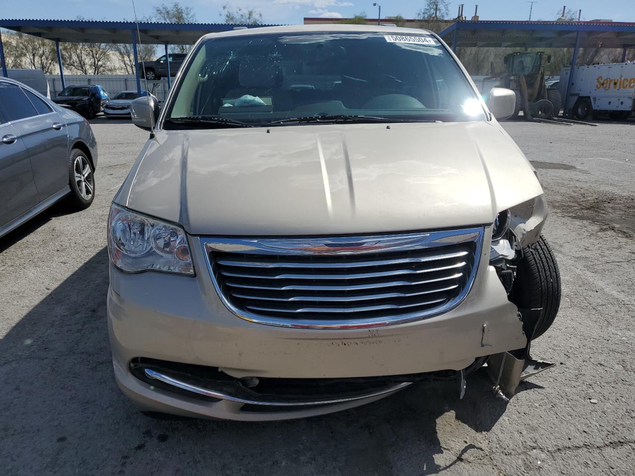 Photo 4 VIN: 2C4RC1BG7DR540018 - CHRYSLER TOWN & COUNTRY 