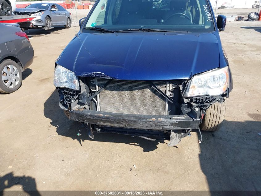 Photo 5 VIN: 2C4RC1BG7DR557658 - CHRYSLER TOWN & COUNTRY 