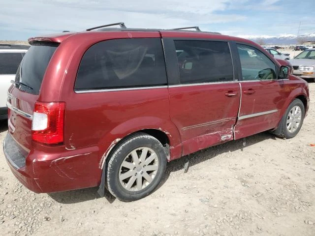 Photo 2 VIN: 2C4RC1BG7DR663138 - CHRYSLER TOWN & COU 