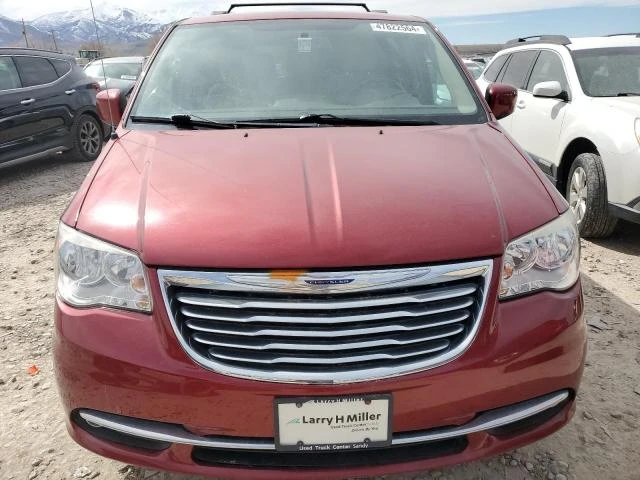 Photo 4 VIN: 2C4RC1BG7DR663138 - CHRYSLER TOWN & COU 