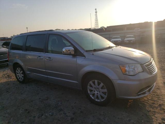 Photo 3 VIN: 2C4RC1BG7DR696964 - CHRYSLER TOWN & COU 