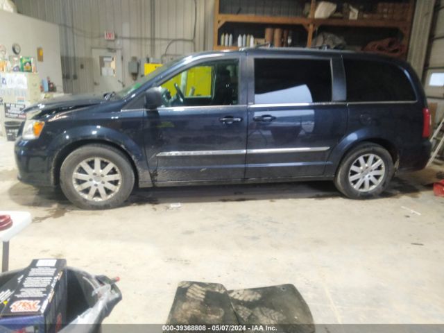 Photo 2 VIN: 2C4RC1BG7DR714704 - CHRYSLER TOWN & COUNTRY 