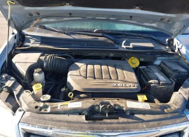 Photo 9 VIN: 2C4RC1BG7DR742258 - CHRYSLER TOWN & COUNTRY 