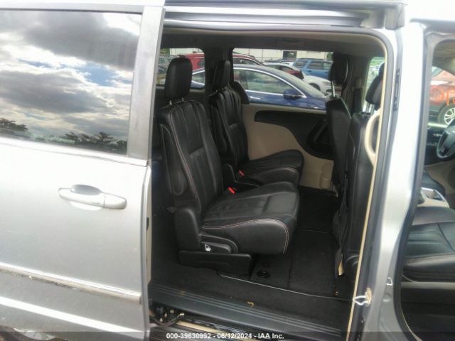 Photo 7 VIN: 2C4RC1BG7DR767631 - CHRYSLER TOWN AND COUNTRY 