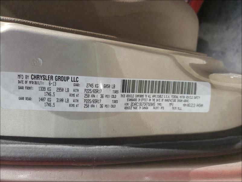 Photo 9 VIN: 2C4RC1BG7DR792805 - CHRYSLER TOWN &AMP COU 