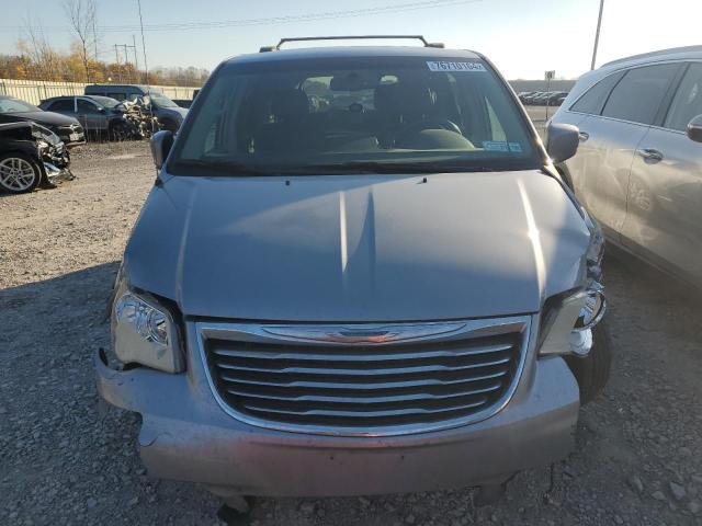 Photo 4 VIN: 2C4RC1BG7DR805391 - CHRYSLER TOWN & COU 